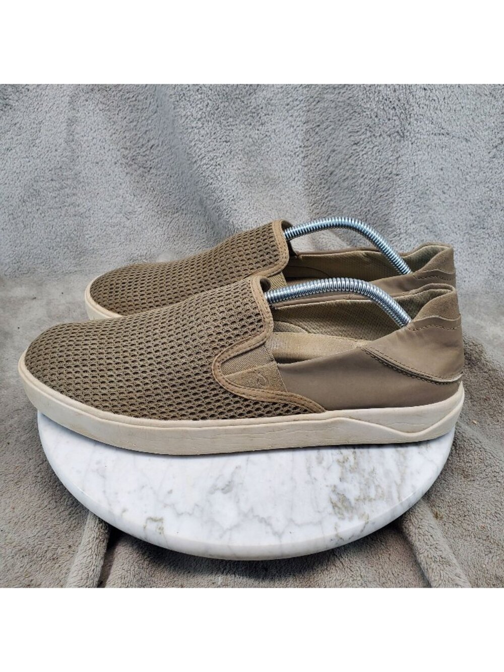 OluKai Shoes Mens Size 10 Brown Textile Mesh Lae'Ahi Slip On Sneaker *Read*